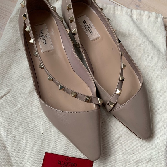 VALENTINO studded flat never worn - Picture 1 of 5